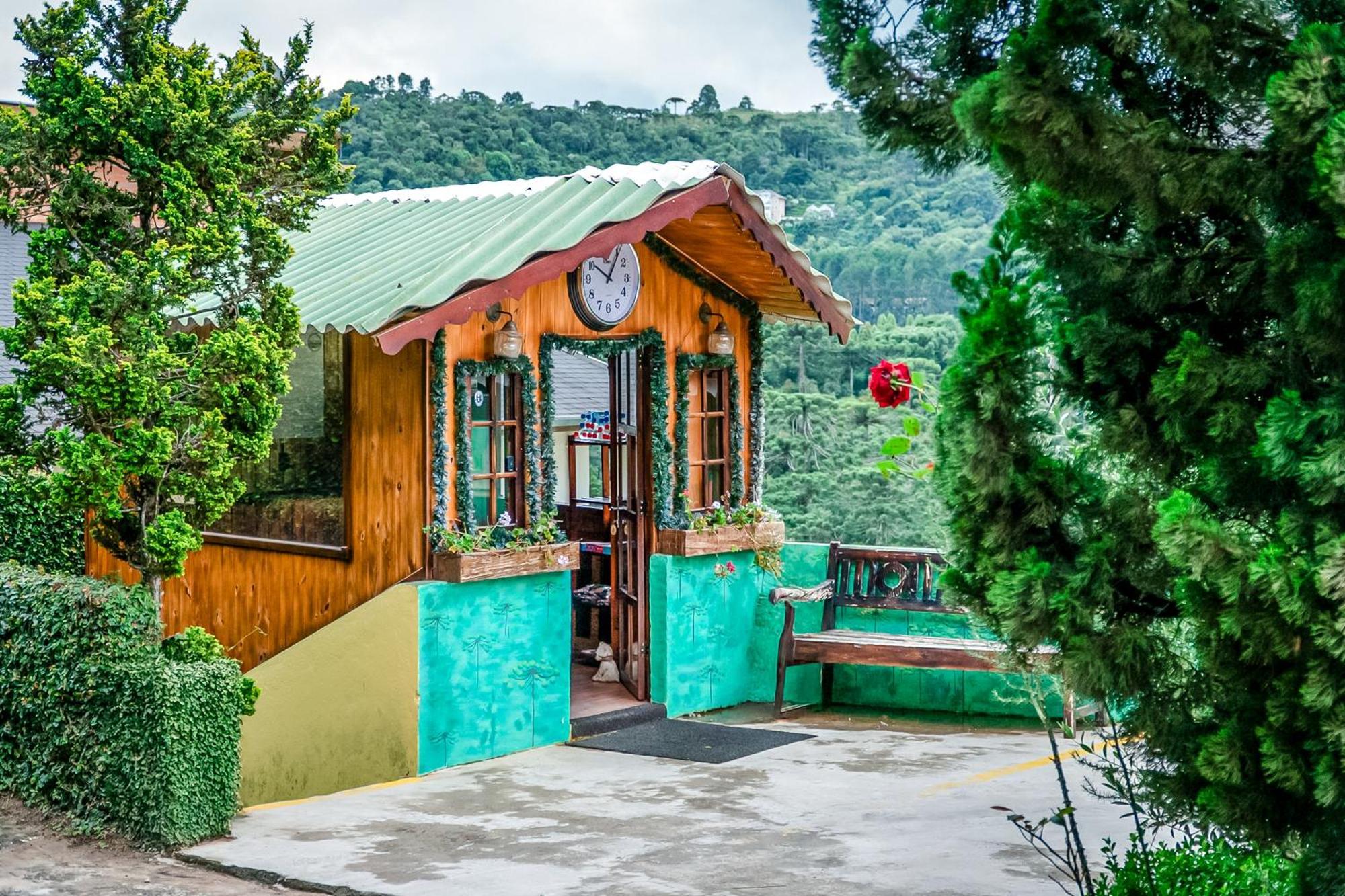 Velinn Pousada Casa De Campos Mountain House Campos do Jordão Екстериор снимка