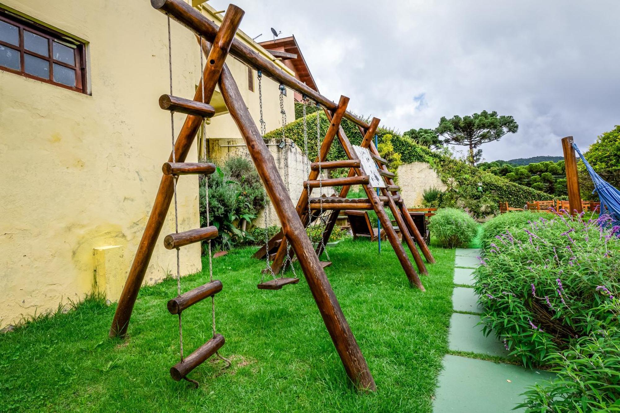 Velinn Pousada Casa De Campos Mountain House Campos do Jordão Екстериор снимка